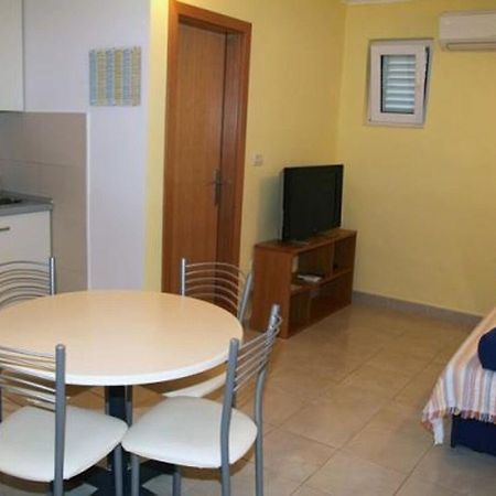Apartments Sini Makarska Eksteriør bilde