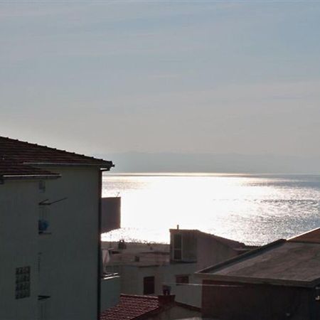 Apartments Sini Makarska Eksteriør bilde